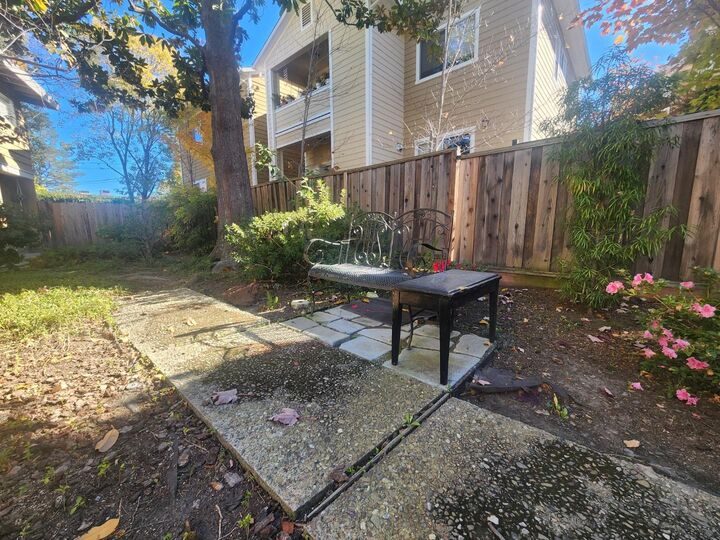 Property Photo: 42 Tahoe Court CA 94596