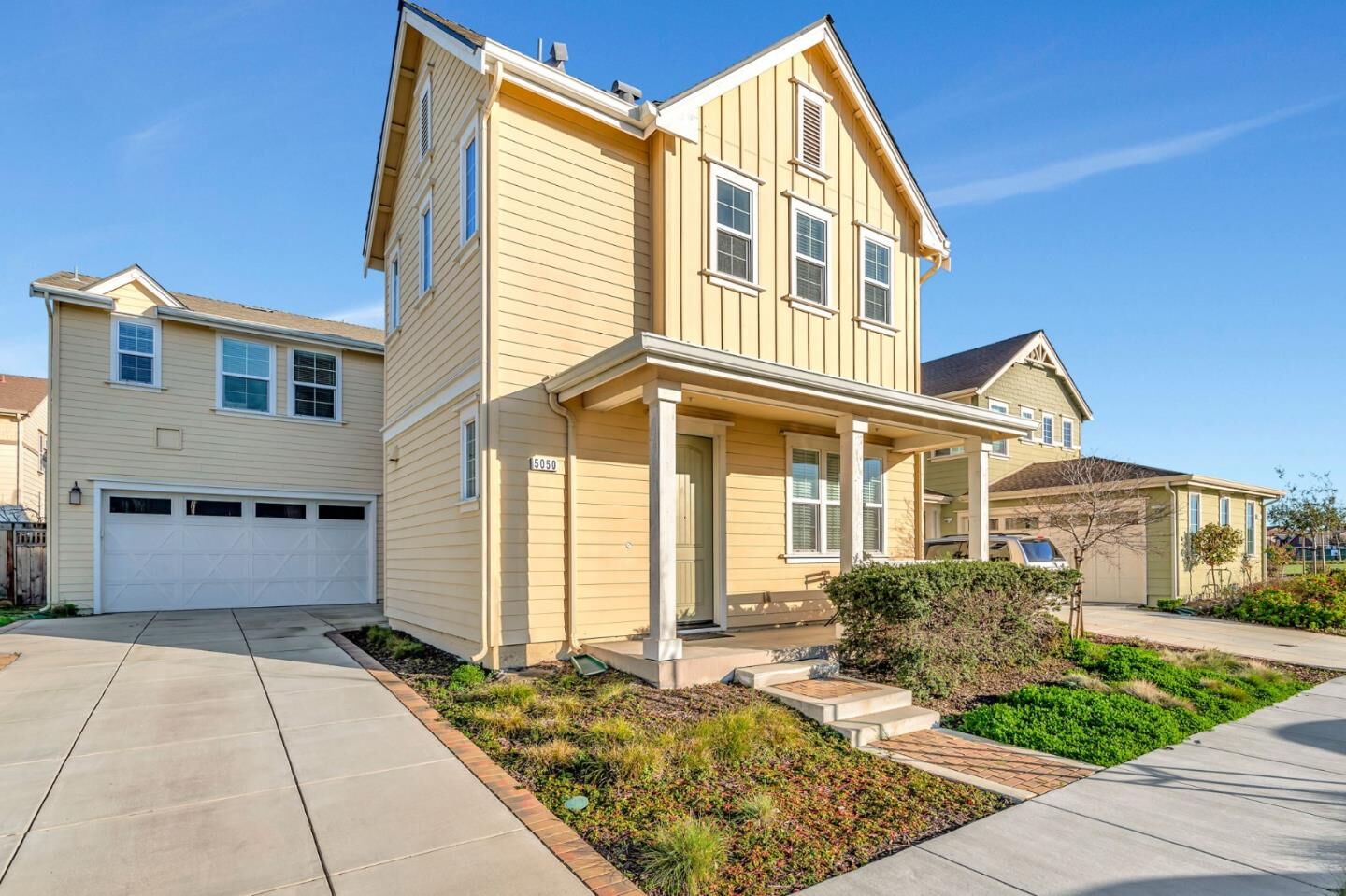 Property Photo:  5050 Bonanza Drive  CA 94555 