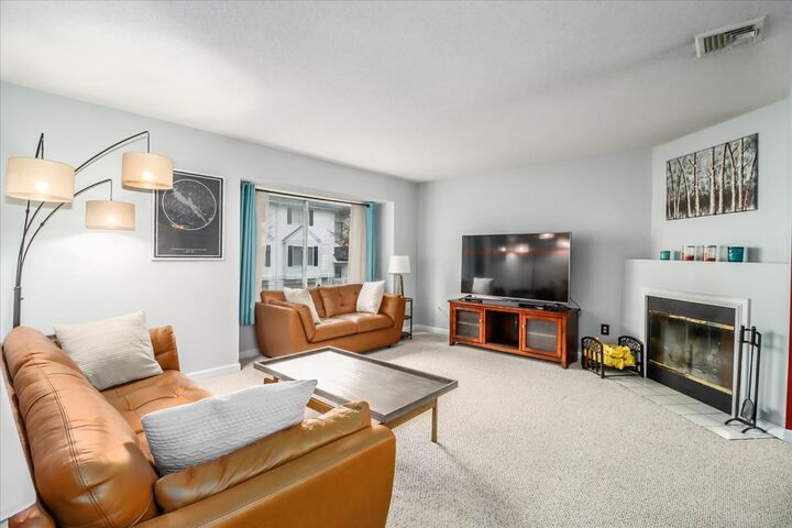 Property Photo:  10 South Street 66  CT 06810 