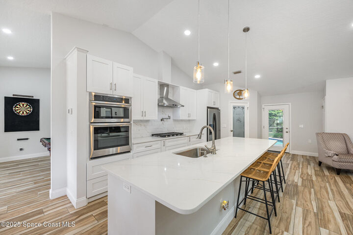 Property Photo:  3702 Shenango Place  FL 32934 