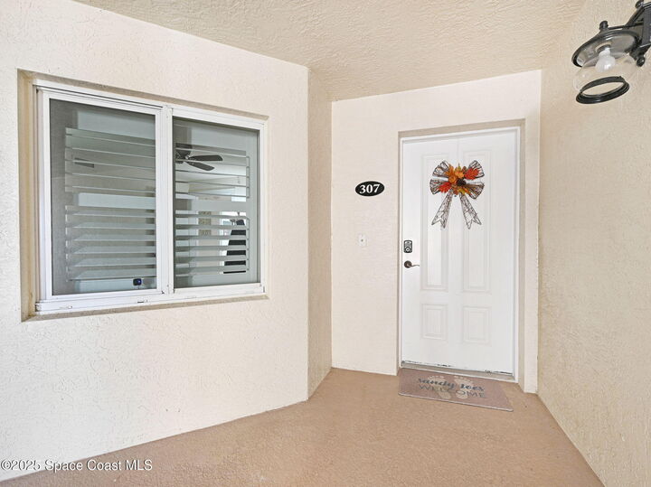 Property Photo:  123 Lancha Circle  FL 32937 