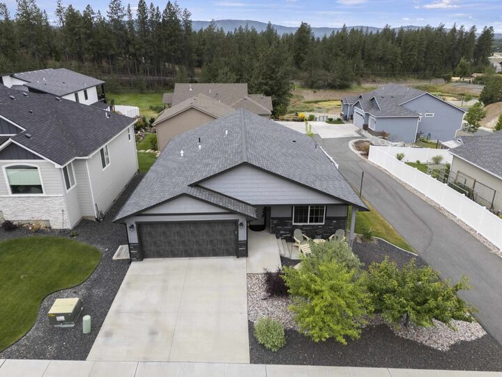 Property Photo:  2820 S Sonora Dr  WA 99037 