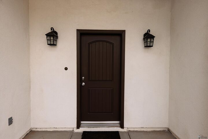 Property Photo: 10133 S Cyclone Ave AZ 85365