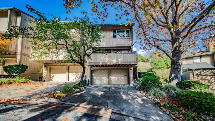 Property Photo:  9 Larkspur Lane  CA 94947 