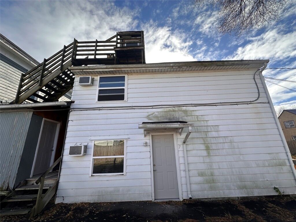 Property Photo:  106 Nanticoke Avenue 7,8,9,10  NY 13760 