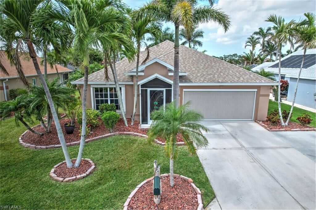 Property Photo:  15773 Beachcomber Ave  FL 33908 