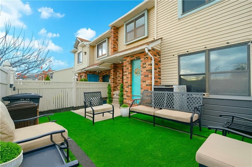 Property Photo: 68 Gina Court 294 NY 10314