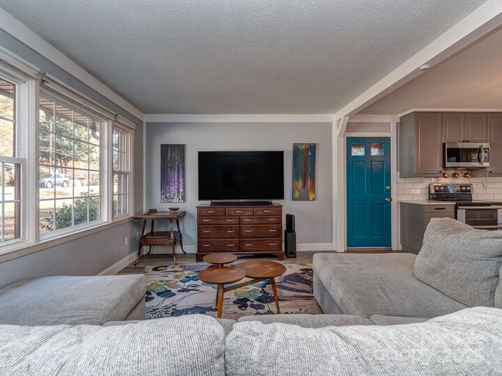 Property Photo: 1506 Kingston Drive NC 28083