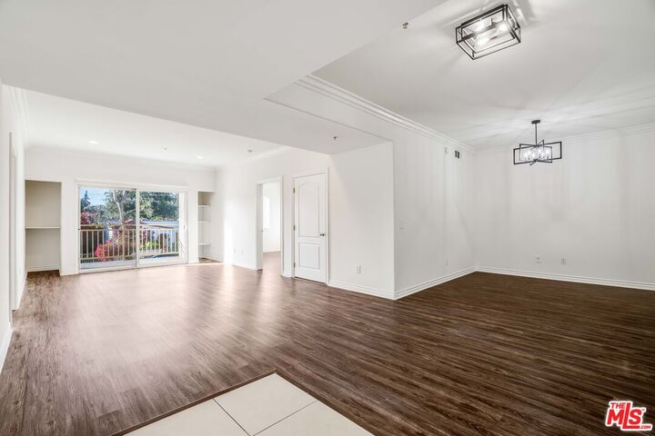 Property Photo: 3328 Oakhurst Ave CA 90034