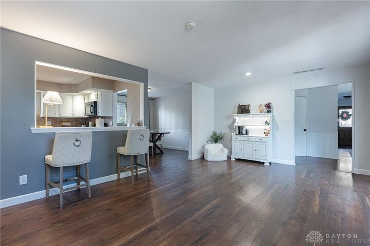 Property Photo:  2308 Westlawn Drive  OH 45440 