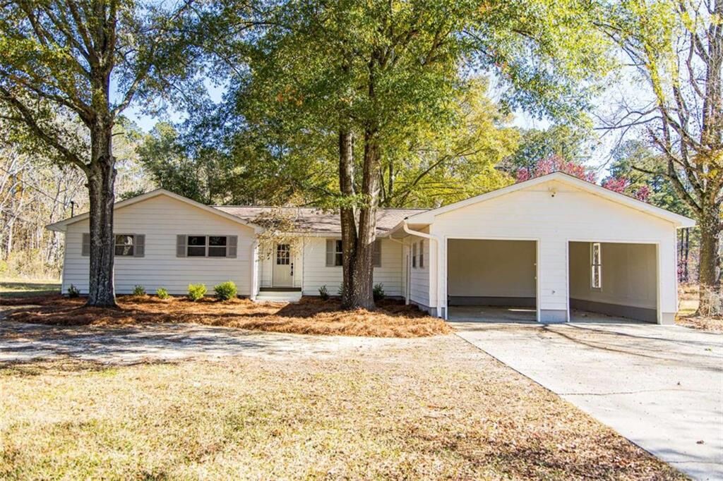 Property Photo: 83 Manning Lake Road GA 30165