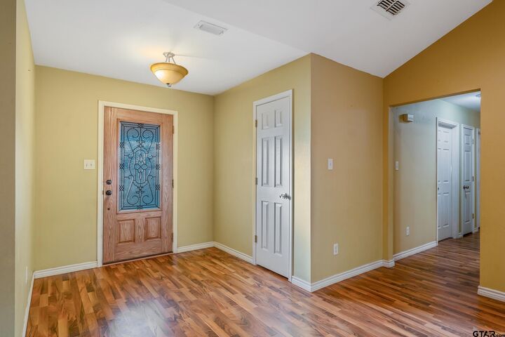 Property Photo: 160 Dwight Dr TX 75765