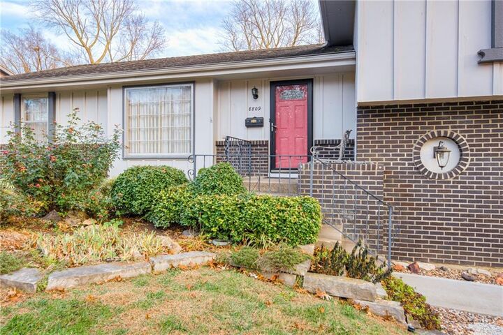 Property Photo:  8809 Outlook Drive  KS 66207 