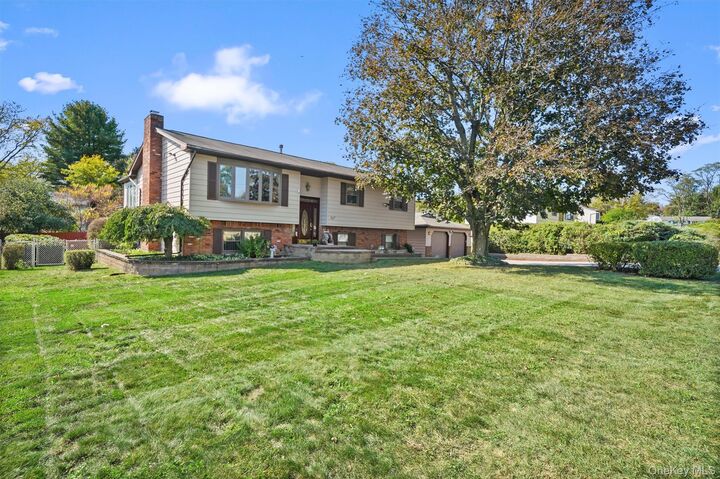 8 Badami Drive  Middletown NY 10941 photo