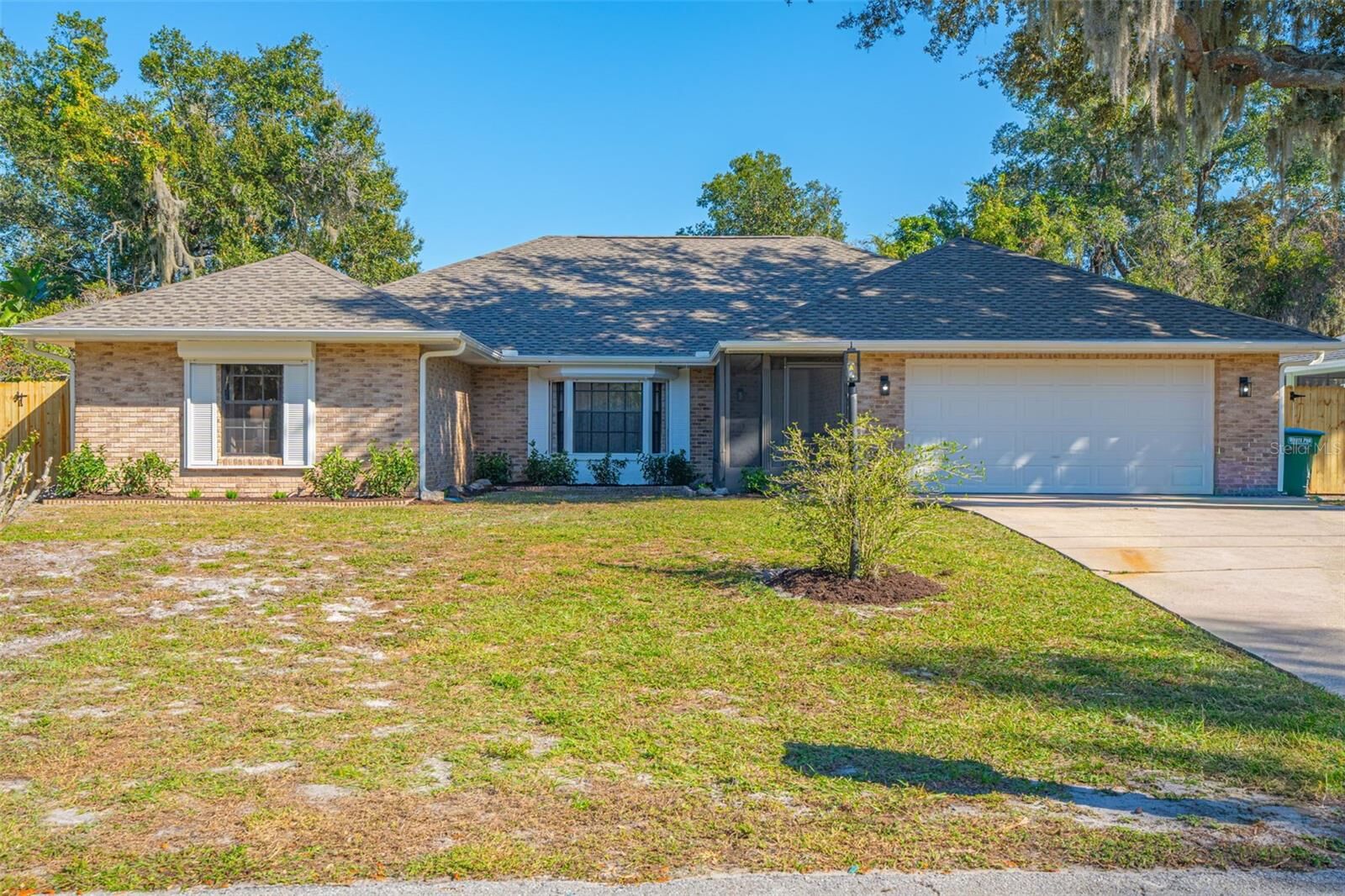 Property Photo:  121 Champlain Drive  FL 32725 