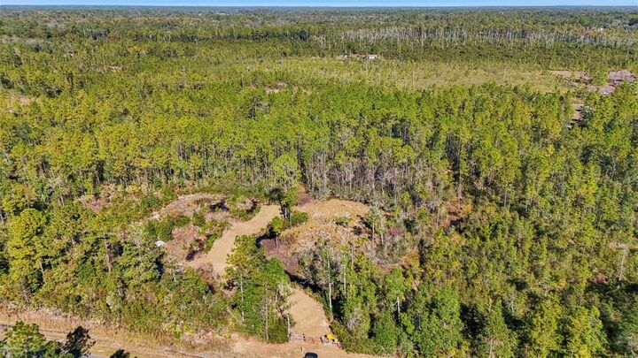 Property Photo:  NE 212th Street Road  FL 32134 