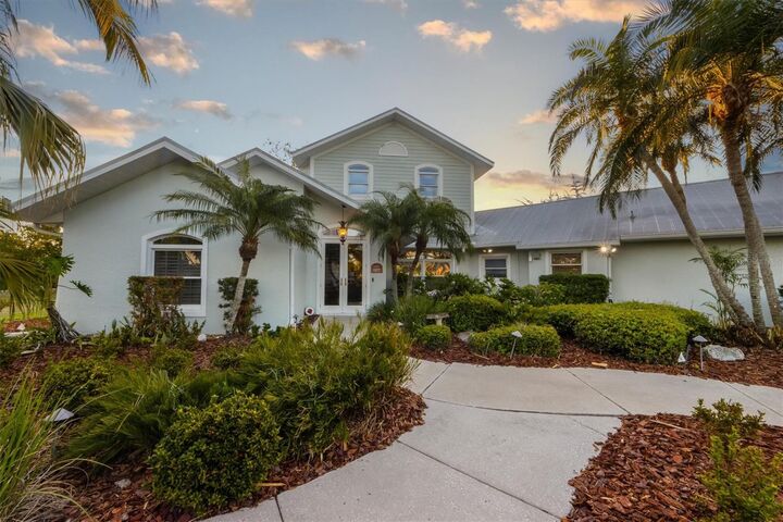 Property Photo:  336 S Orchid Drive  FL 34222 