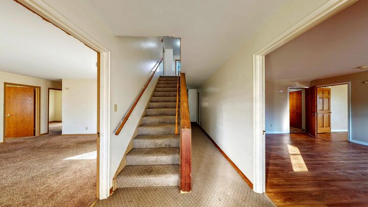 Property Photo:  251-251 E Washington St 1E  WI 53549 