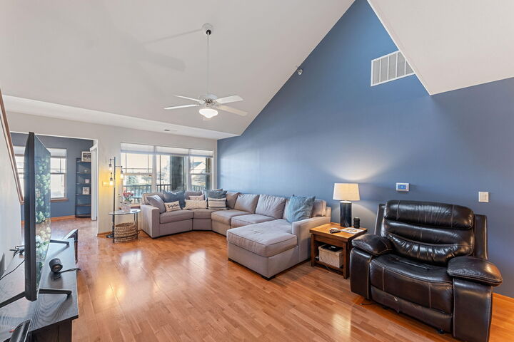 Property Photo: 3101 W Drexel Ave 220 WI 53132