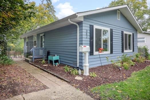 342 Seminole Lane  Carol Stream IL 60188 photo