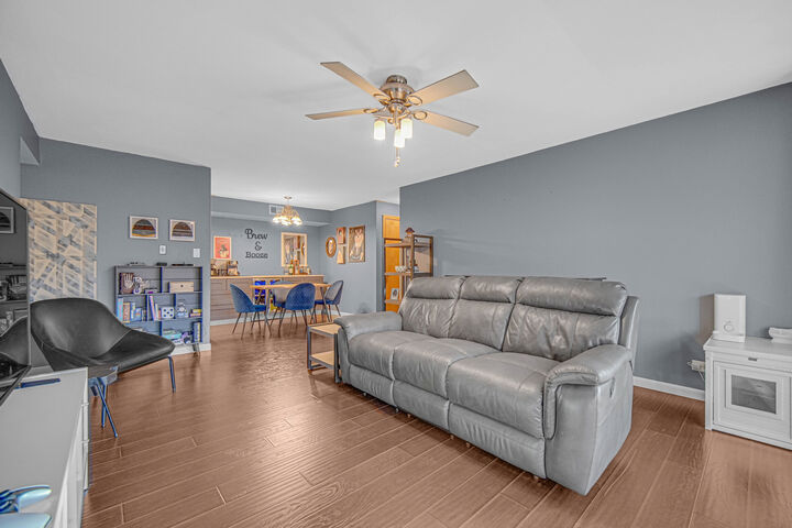 Property Photo:  7517 175th Street 334  IL 60477 