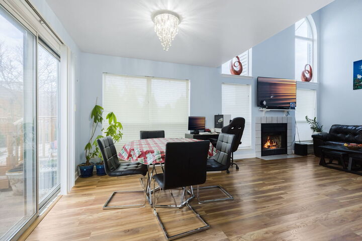 Property Photo: 686 Legends Drive IL 60188