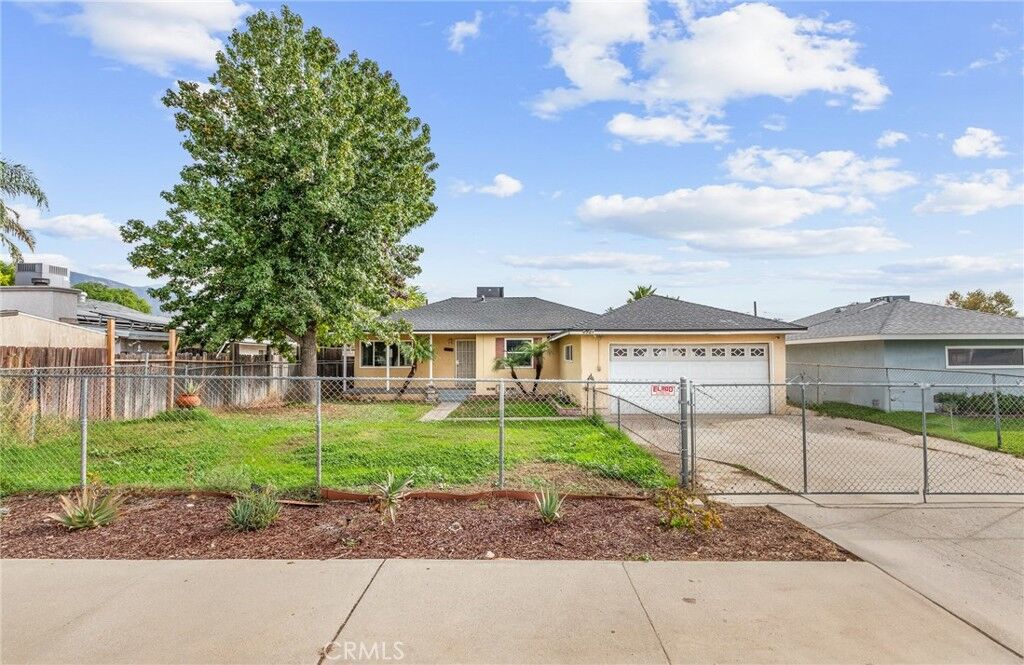 Property Photo:  4981 N State  CA 92407 