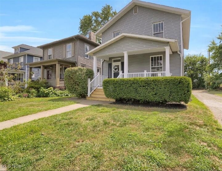 Property Photo:  720 Locust Avenue  OH 43701 