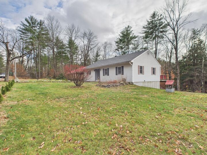 Property Photo: 2426 2nd Nh Turnpike NH 03244