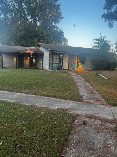 Property Photo:  6525 Quilen Boulevard  LA 71108 