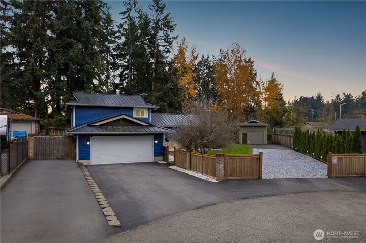 5502  82nd Street Court  E  Puyallup WA 98371 photo