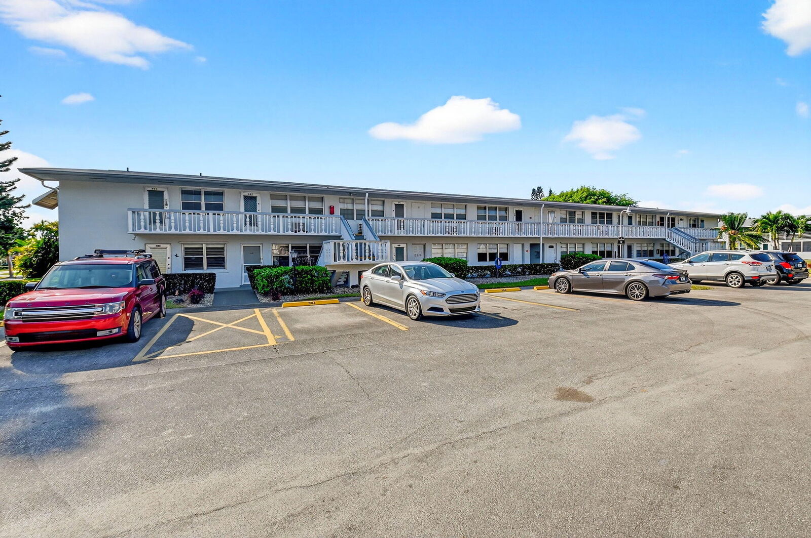 Property Photo:  332 Northampton Q  FL 33417 