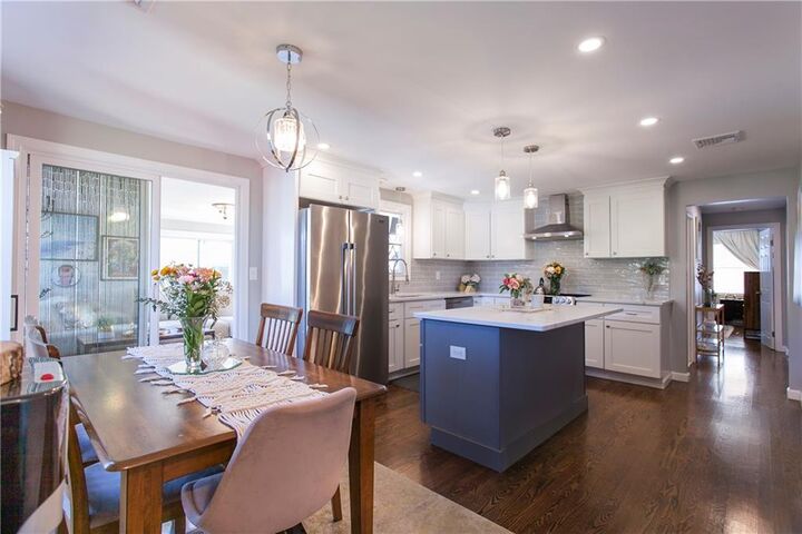 Property Photo:  8 Summit Avenue  RI 02919 