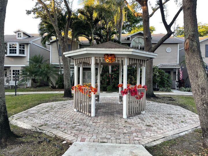 Property Photo: 12201 SW 148th St 1101 FL 33186