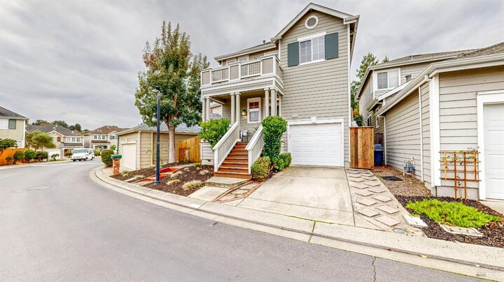 Property Photo: 232 McNear Circle CA 94952