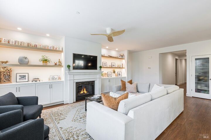 Property Photo:  226 Saffron Court  CA 94559 