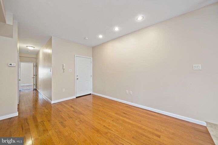 Property Photo: 1418 W Ritner Street 2 PA 19145