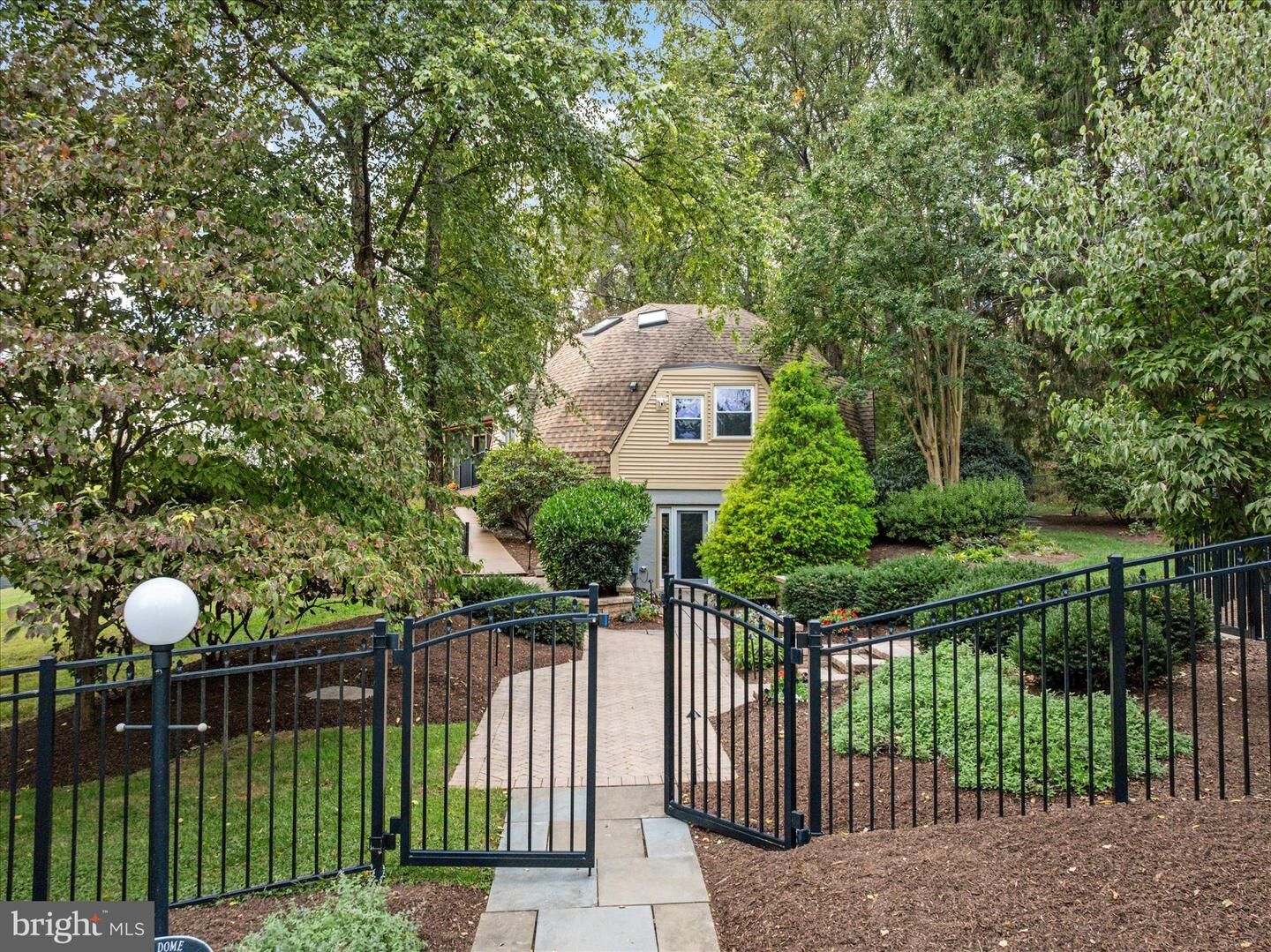 Property Photo: 2638 Hobbs Road MD 21738