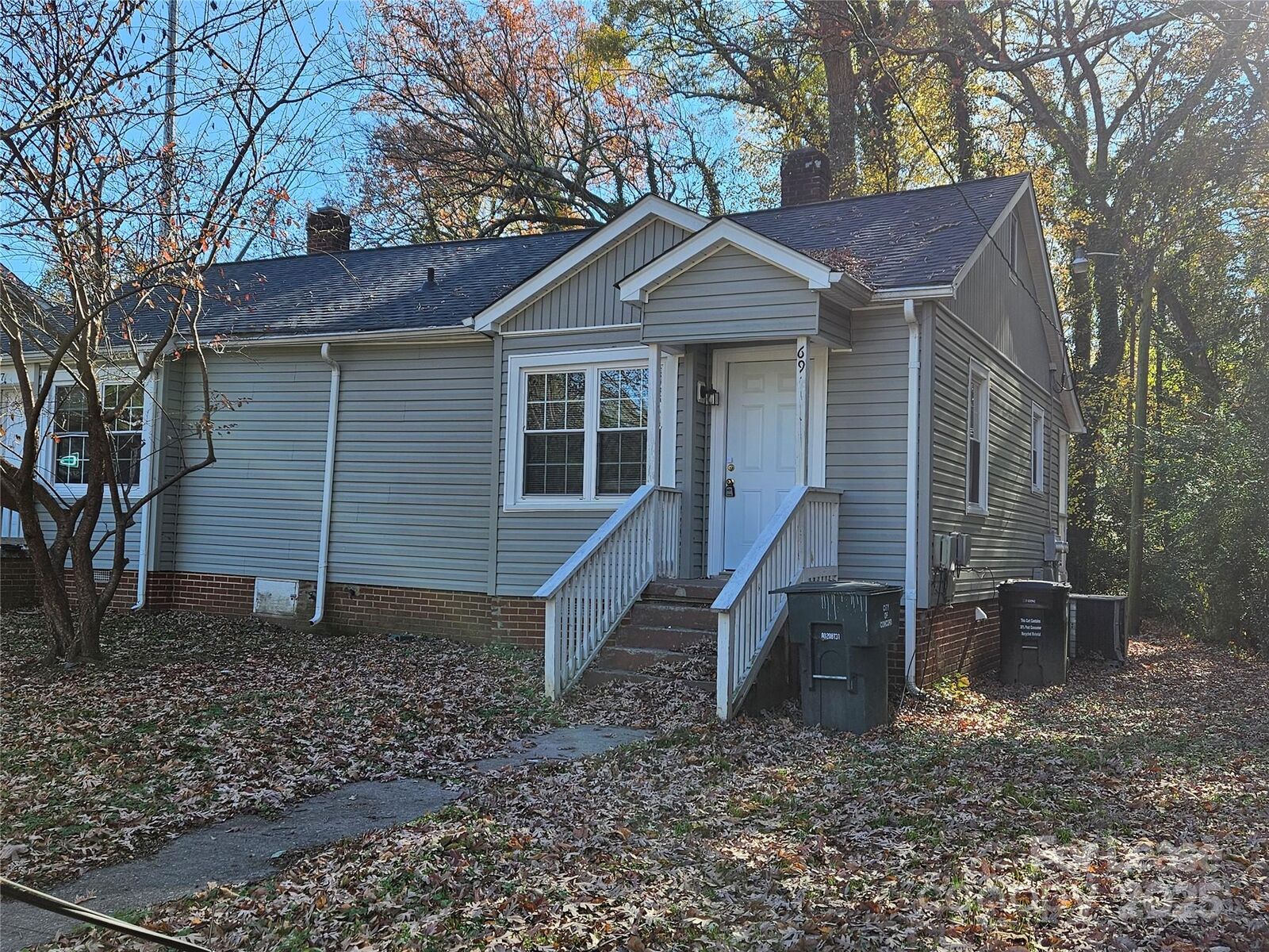 Property Photo:  69 Gratton Drive NE  NC 28025 