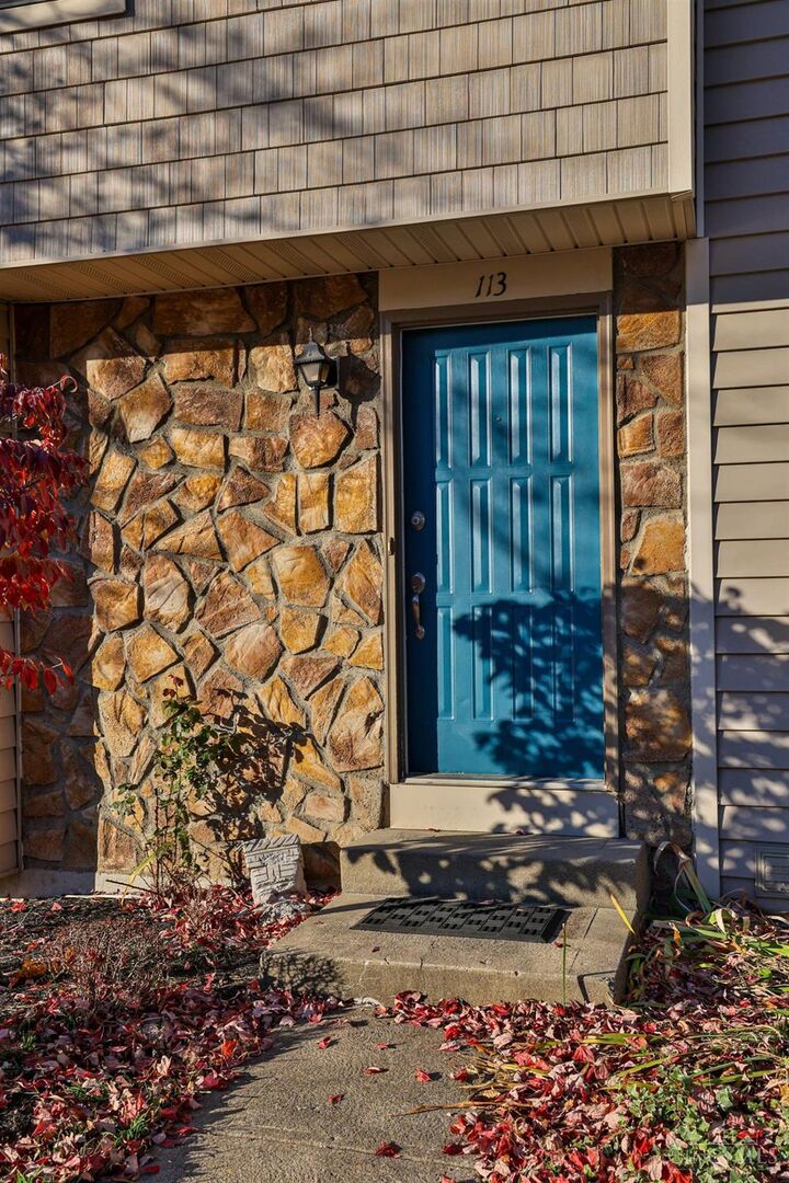 Property Photo: 113 Highridge Court OH 45014