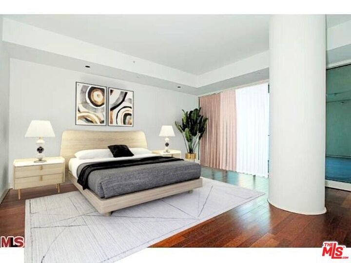 Property Photo:  6250 Hollywood Blvd  CA 90028 