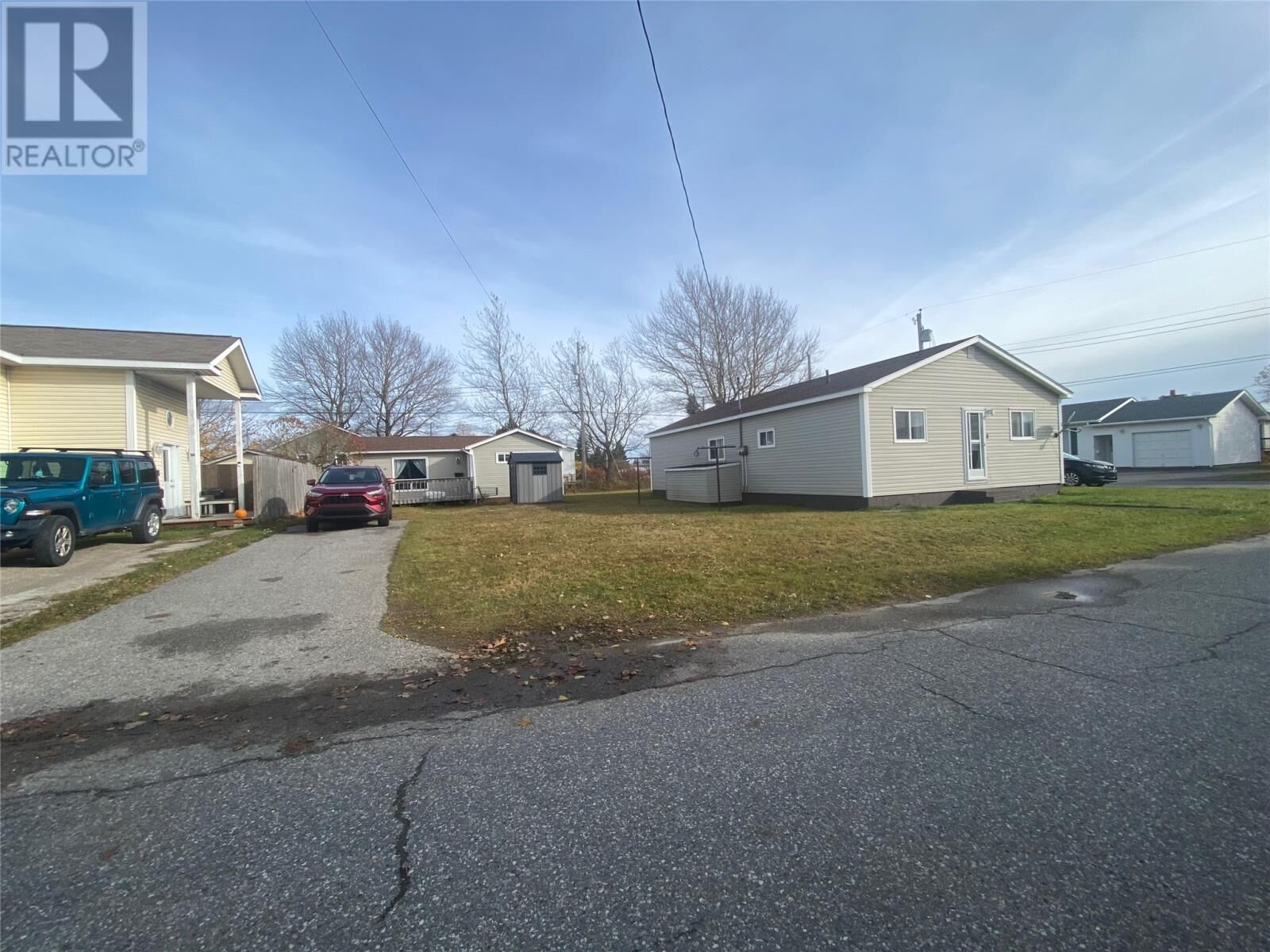 Property Photo:  8, 8A, 8B Glendale Street  NL A2N 2K3 