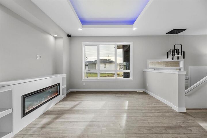 Property Photo: 27 Falcon Cove MB R5A 0B6