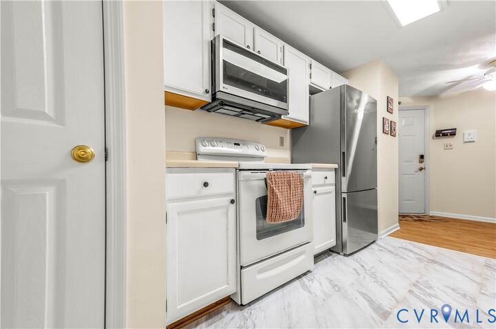 Property Photo:  10211 Wolfe Manor Court 704  VA 23060 