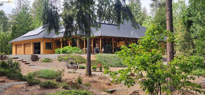 Property Photo:  19800 Six Point Ct  CA 95383 