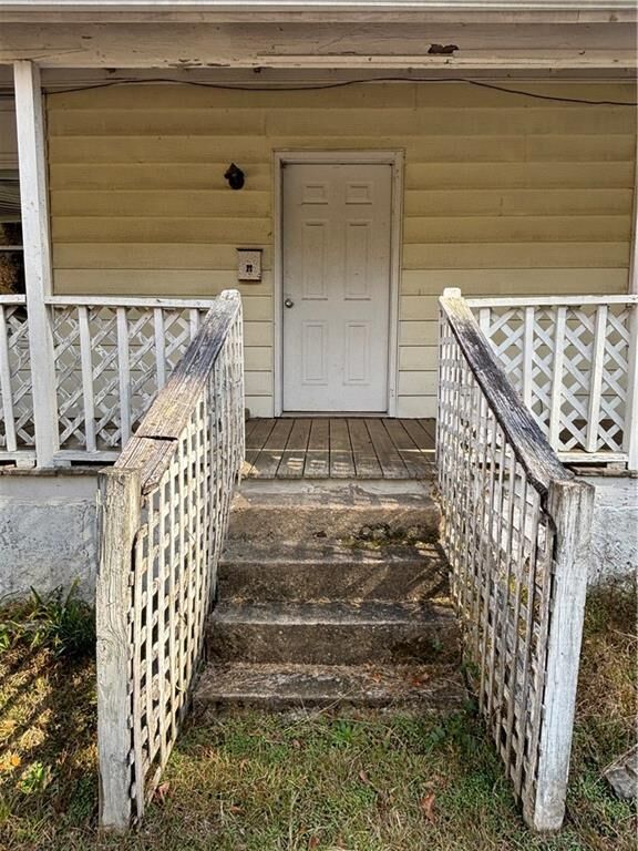 Property Photo: 1737 Yellow Street NW GA 30012