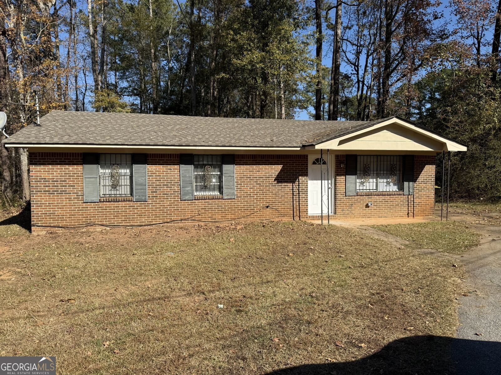 Property Photo:  7 W Park Court  GA 30263 