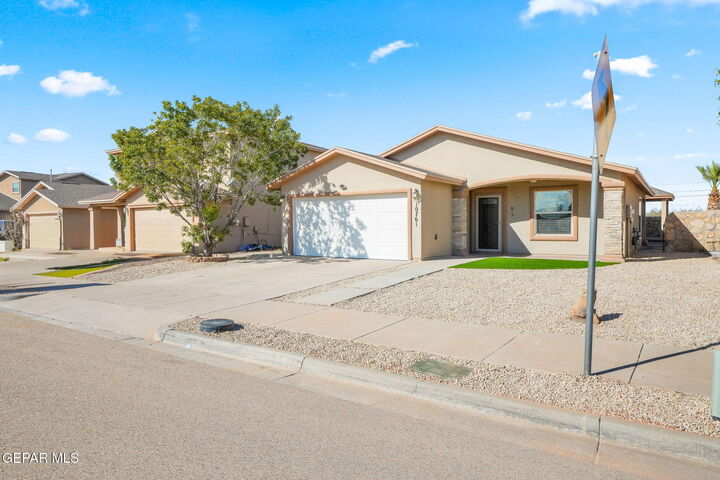 Property Photo:  10761 Canyon Sage Dr Drive  TX 79924 