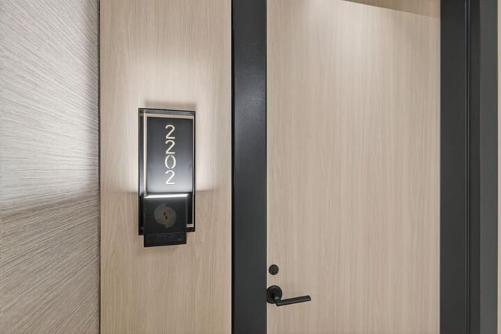 Property Photo: 153 N Seabreeze Blvd 2202-S FL 33304