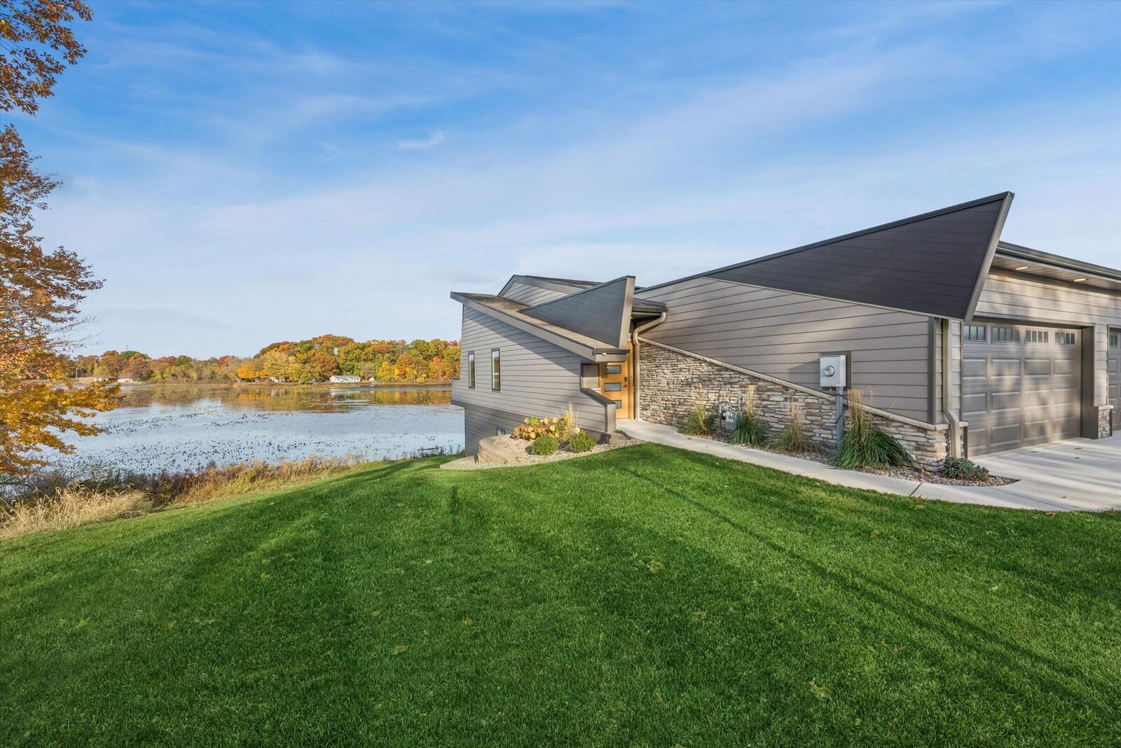 Property Photo: 169 W McClung Road 201 IN 46350